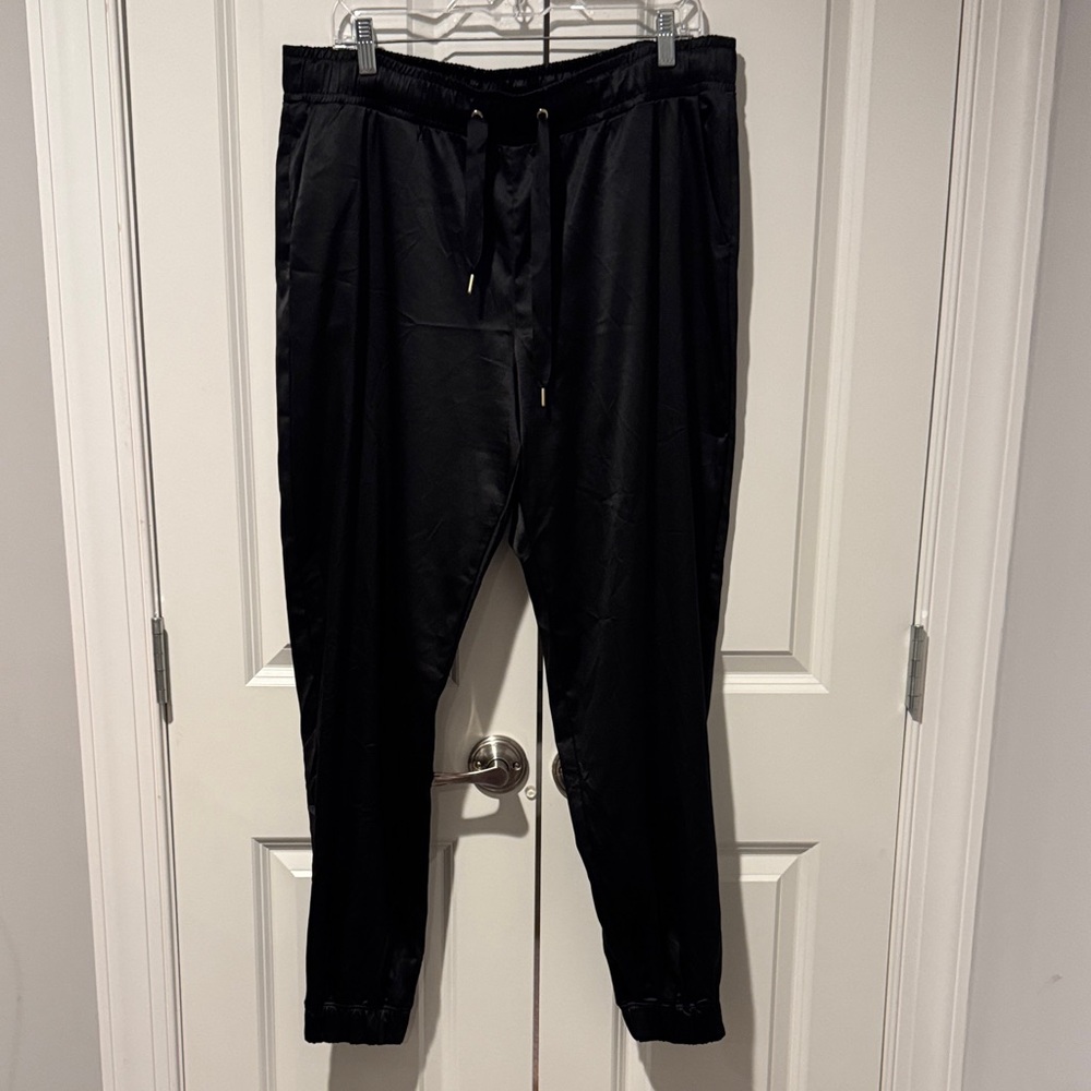 Lilly Pulitzer Black Jogger Pants